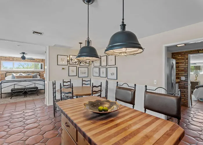 Ranch House Retreat And Horse Friendly * Wickenburg
