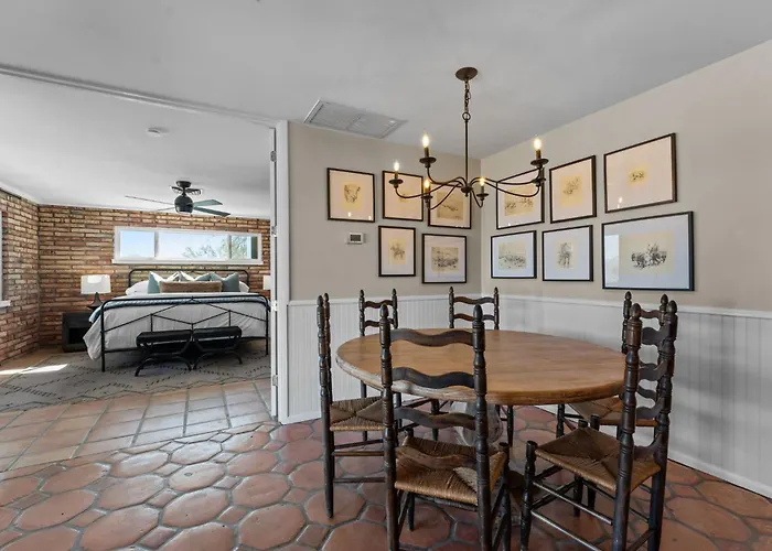 Ranch House Retreat And Horse Friendly * Wickenburg