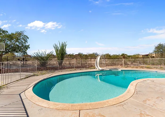 Ranch House Retreat And Horse Friendly
