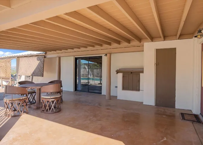Ranch House Retreat And Horse Friendly *