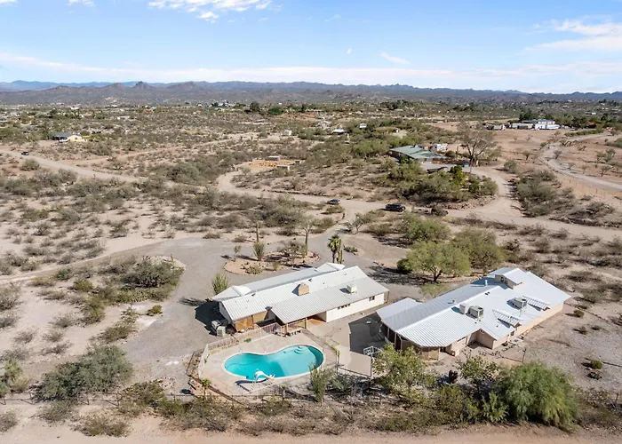 Ranch House Retreat And Horse Friendly * Wickenburg