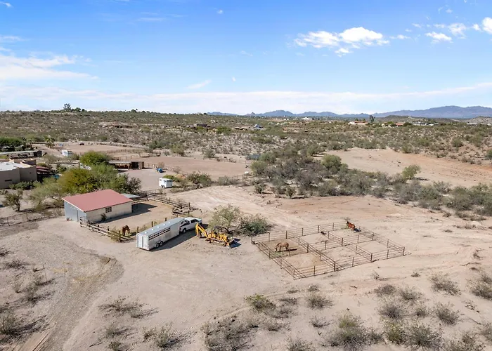 Ranch House Retreat And Horse Friendly Wickenburg